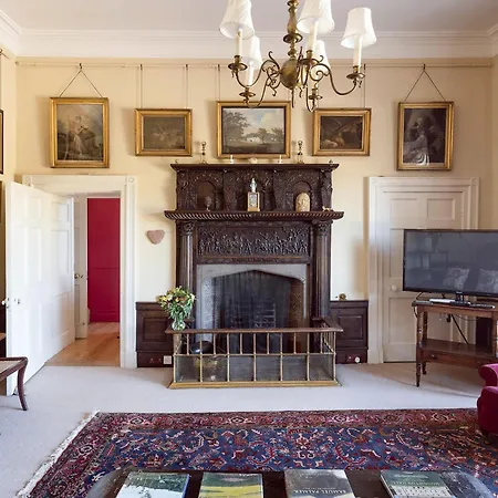 Holiday home Chapel Flat - Uk42251 *